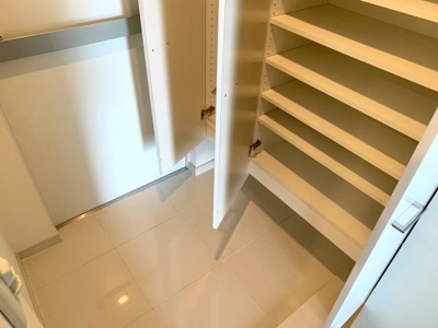 【玄関】 | シティタワー神戸三宮