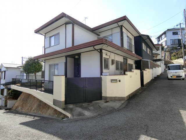 神戸市垂水区舞子坂２丁目の中古一戸建の外観|高台で見晴らしと陽当たりいいです