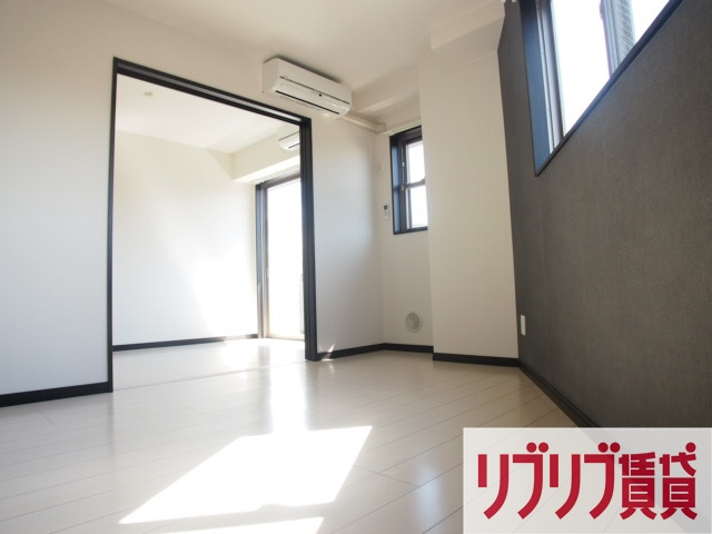 WEST COURT SOGAの居間・リビング
