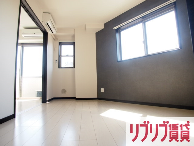 WEST COURT SOGAの居間・リビング