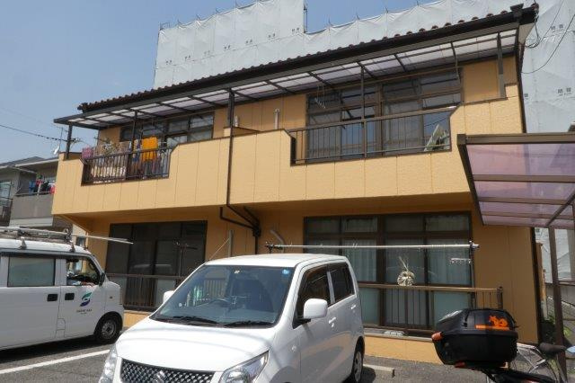 倉敷市沖のアパートの外観