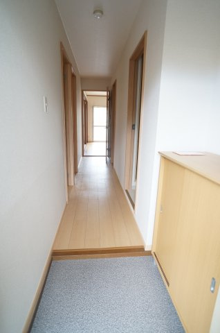 インペリアル中田の玄関