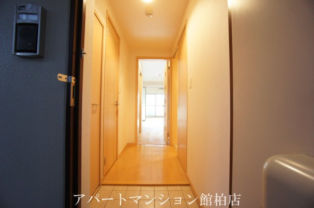 アビタシオン柏の葉の玄関