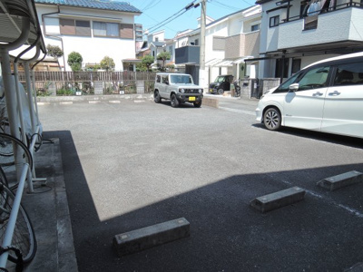 【駐車場】 | エフズコート高槻