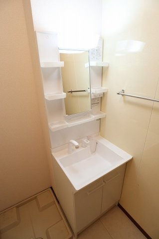 グランドソレーユの独立洗面台