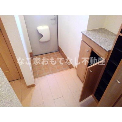 【玄関】 | グランドカーサ枇杷島