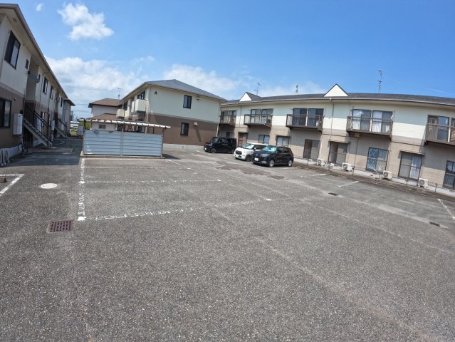 【駐車場】 | サンヴィーブルB