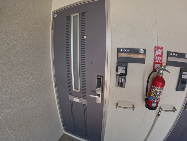【玄関】 | サンヴィーブルB