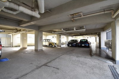 【駐車場】 | ビュラ田園調布