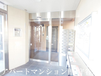 【エントランス】