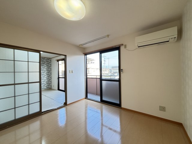 エスポワール三柳Ｂ棟の和室