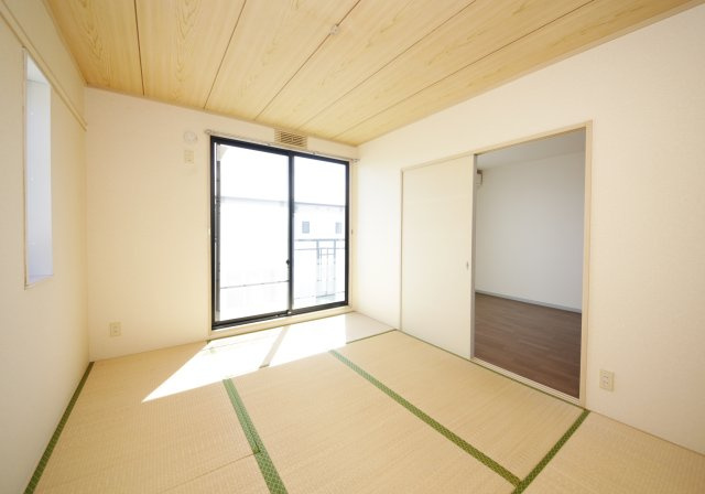 サンビレッジ住吉C棟のキッチン