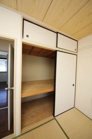 サンビレッジ住吉C棟の収納