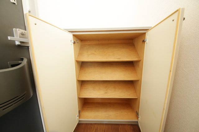 サンビレッジ住吉C棟の収納