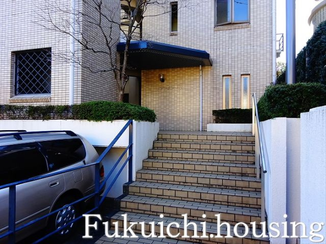 メゾンクレールのエントランス