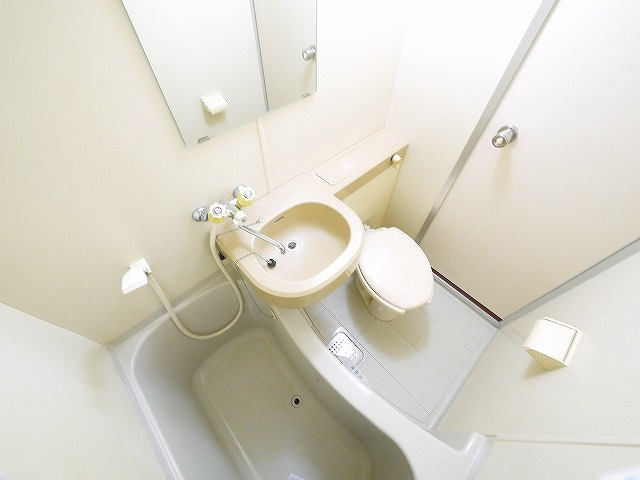 西本ビル（川原城町）の浴室|日々の暮らしに欠かせないお風呂です