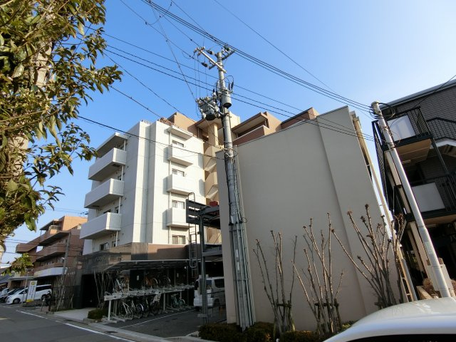 グルーブ五色山グランアリーナの外観