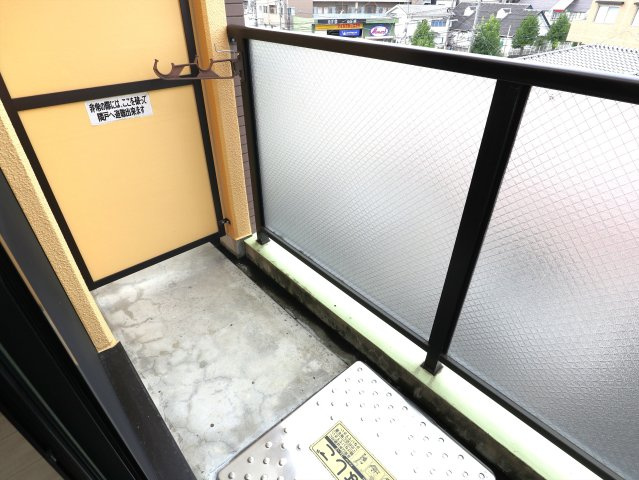 エクレールのバルコニー