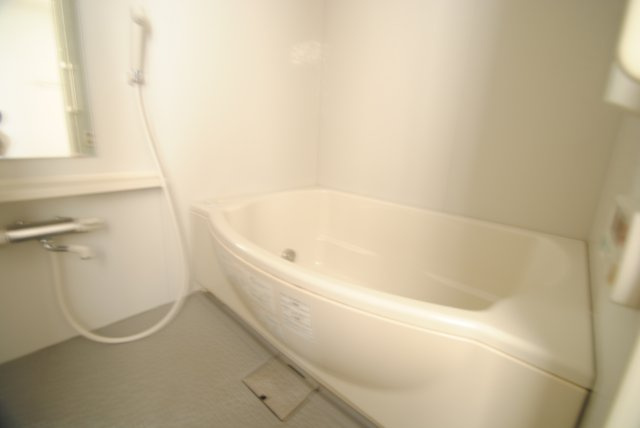 アーニスト国分の浴室|同タイプ別室（イメージ画像）