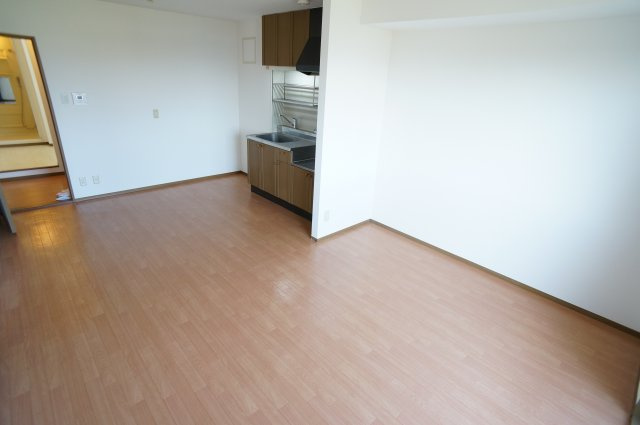 フォンテーヌⅡの居間・リビング