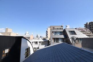【展望】 | 物件のお問い合わせは、 ０３－６７２１－０８１８までお気軽にどうぞ！
バルコニーからの眺望