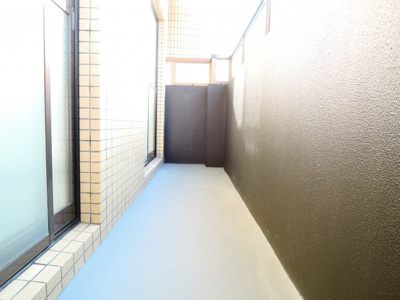 【バルコニー】 | モダンアパートメント高槻城南