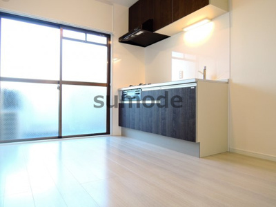 【居間・リビング】 | モダンアパートメント高槻城南