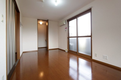 【洋室】 | エクセレント　ステージ | 明るい洋室です