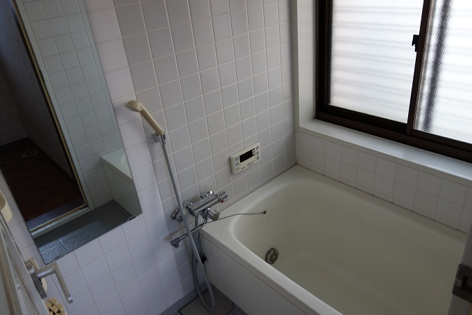 足立区青井４丁目の一戸建ての浴室|ゆったり過ごせるお風呂です