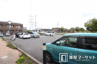 【駐車場】
