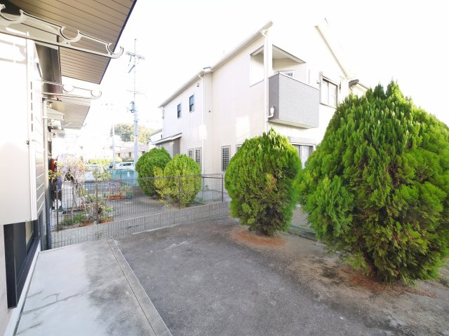 ラークハイムⅡの庭|テラス付きです