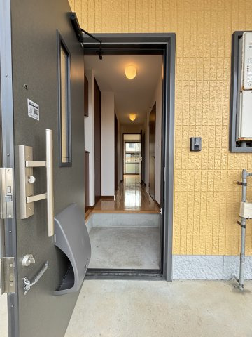 メゾン・ド・プラス　の玄関