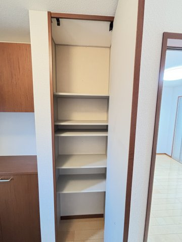 メゾン・ド・プラス　の収納