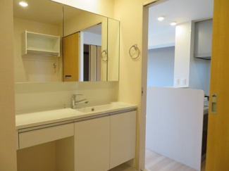 apartment 柏原町柏原