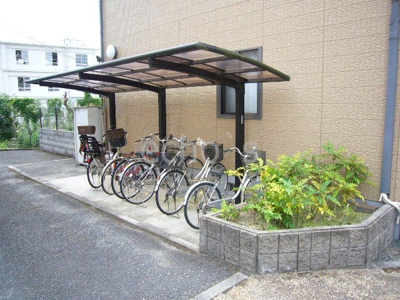 【駐車場】 | レスポワールヒロセＡ棟 | 駐輪場