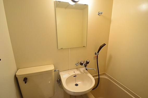 メゾンド六甲パート２の洗面所