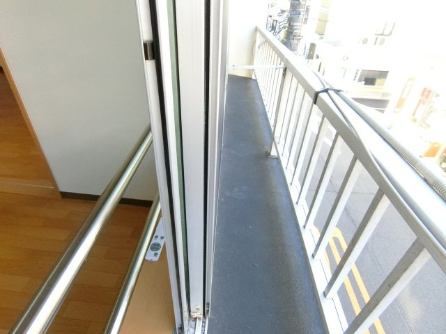 【バルコニー】 | 田辺フジタビル