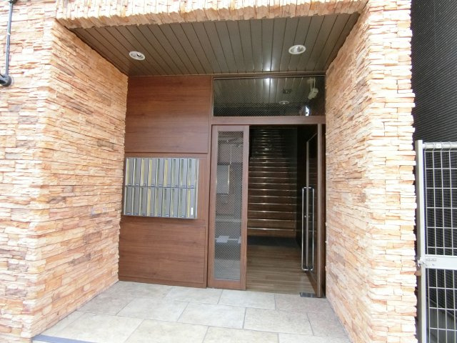 【エントランス】 | 田辺フジタビル