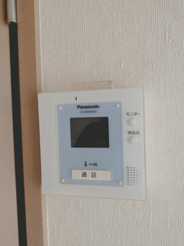 【セキュリティ】 | サンライズ | TV付きインターホンでセキュリティ面も安心です