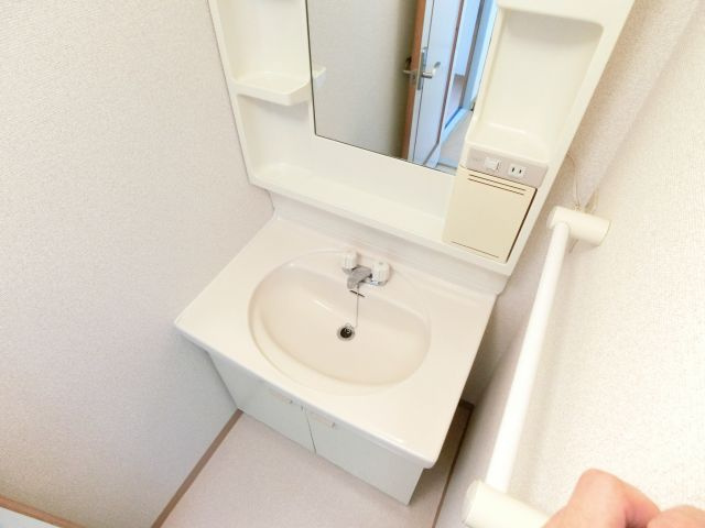 シティライフ川西の洗面所
