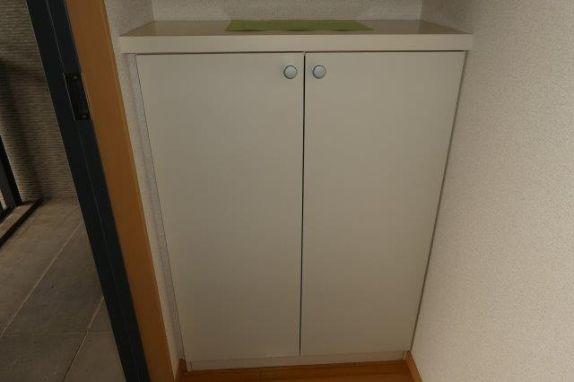 プリメールＡの内装|シューズボックス