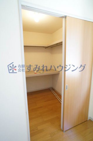 サンフォレスト荒牧の収納