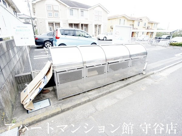 メゾン・ドゥ・ソレイユBのその他共用部分