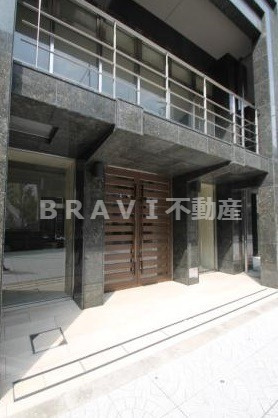 レオンコンフォート本町東　BRAVI不動産の外観パース|【レオンコンフォート本町東】外観パースです