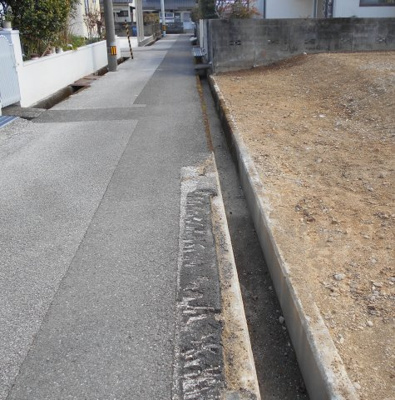 【前面道路含む現地写真】 | 高知市瀬戸西町１丁目