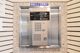 【エントランス】 | オートロック完備