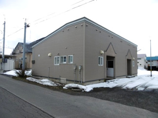 【外観】 | 外観は落ち着いています　二階の音を気にしなくても良い平屋建て