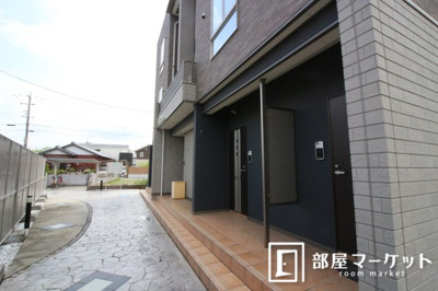 【エントランス】 | シャルマン（美里）