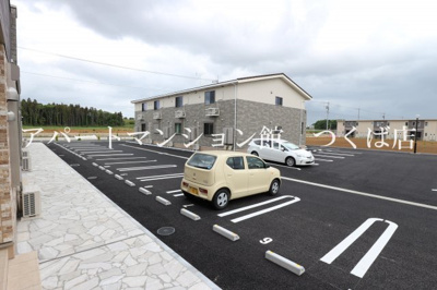 【駐車場】 | グレイス　ブライト　Ｃ