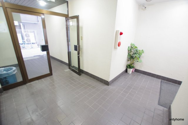 中村マンション　仲介手数料無料のロビー
